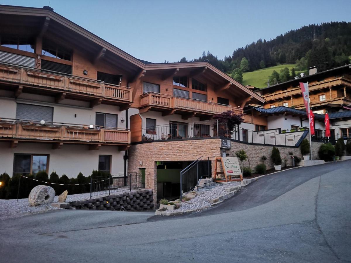 Hotel Aschauer Hof Z'Fritzn Kirchberg in Tirol Bagian luar foto