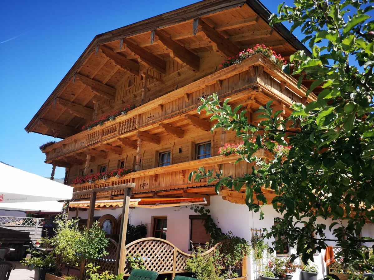 Hotel Aschauer Hof Z'Fritzn Kirchberg in Tirol Bagian luar foto